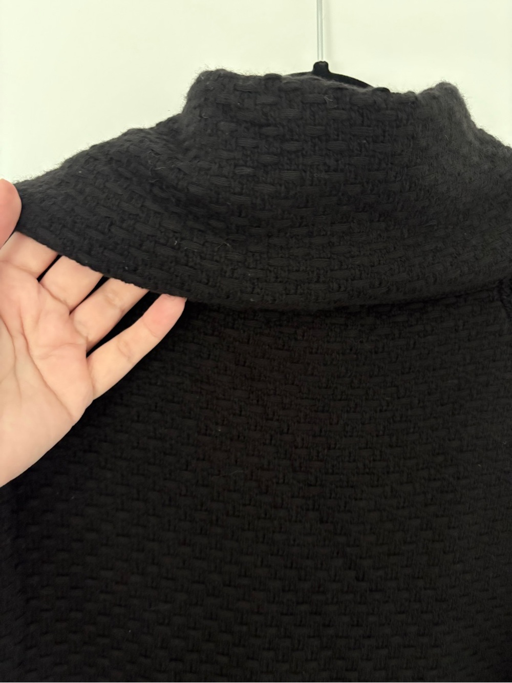 Banana Republic- Black Cashmere Merino Wool Knit Textured Cardigan- Size XL - Picture 11 of 12